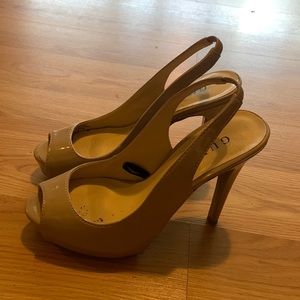 GUESS HEELS